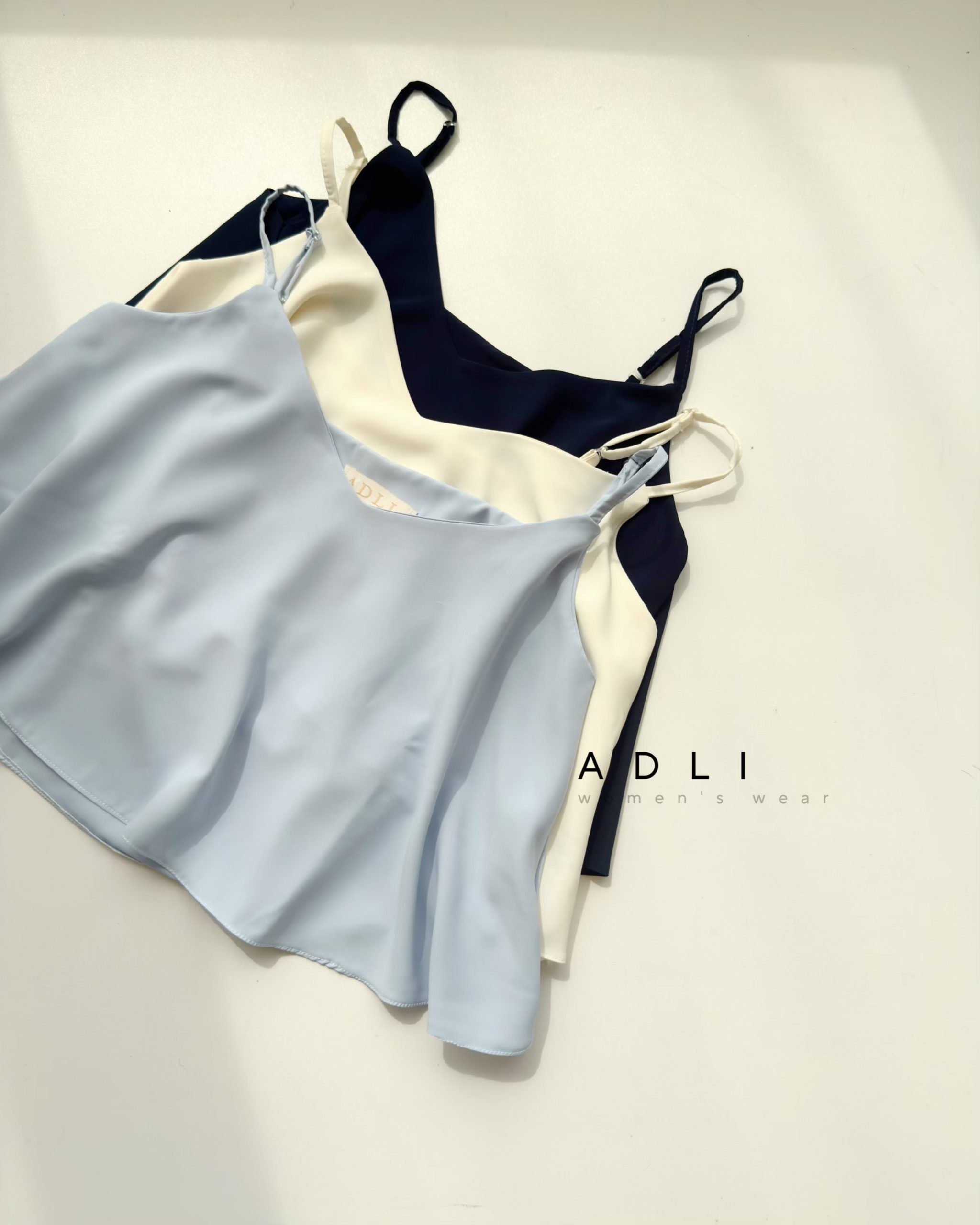 کراپ تاپ لیزا (ایراددار و کپشن مهم)